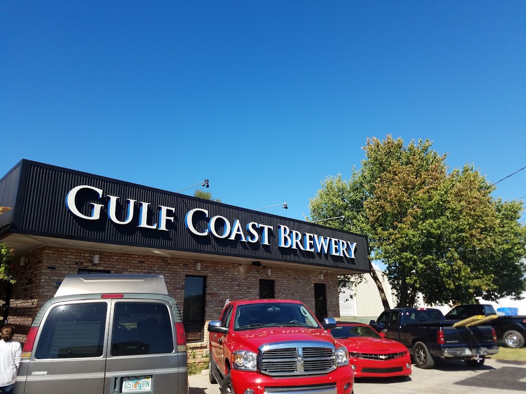 Docs Hop Shop | restaurant | 500 E Heinberg St, Pensacola, FL 32502, USA | 8505728027 OR +1 850-572-8027