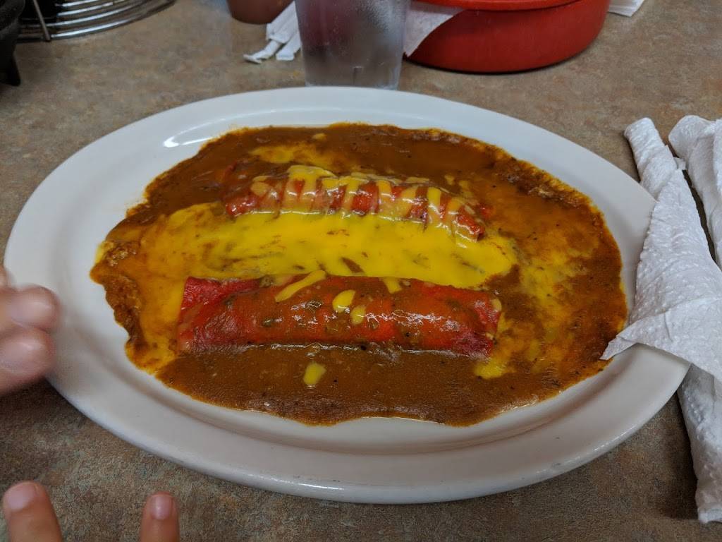 Emilianos Mexican Restaurant | restaurant | 1002 Bandera Rd, San Antonio, TX 78228, USA | 2104336040 OR +1 210-433-6040