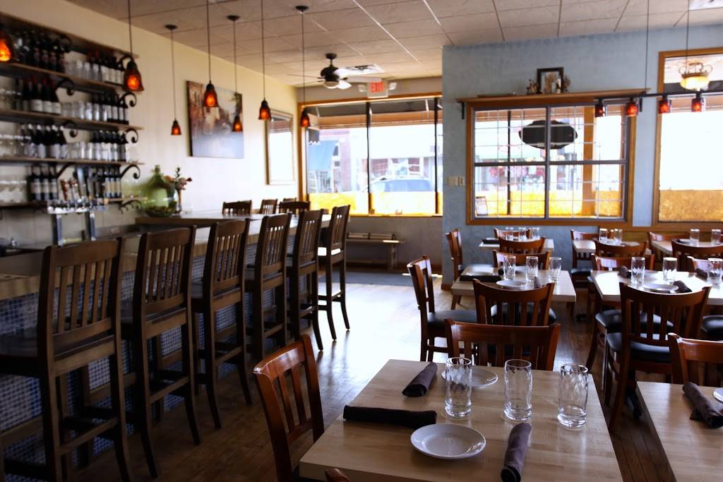 Rincón 38 | restaurant | 3801 Grand Ave S, Minneapolis, MN 55409, USA | 6128244052 OR +1 612-824-4052