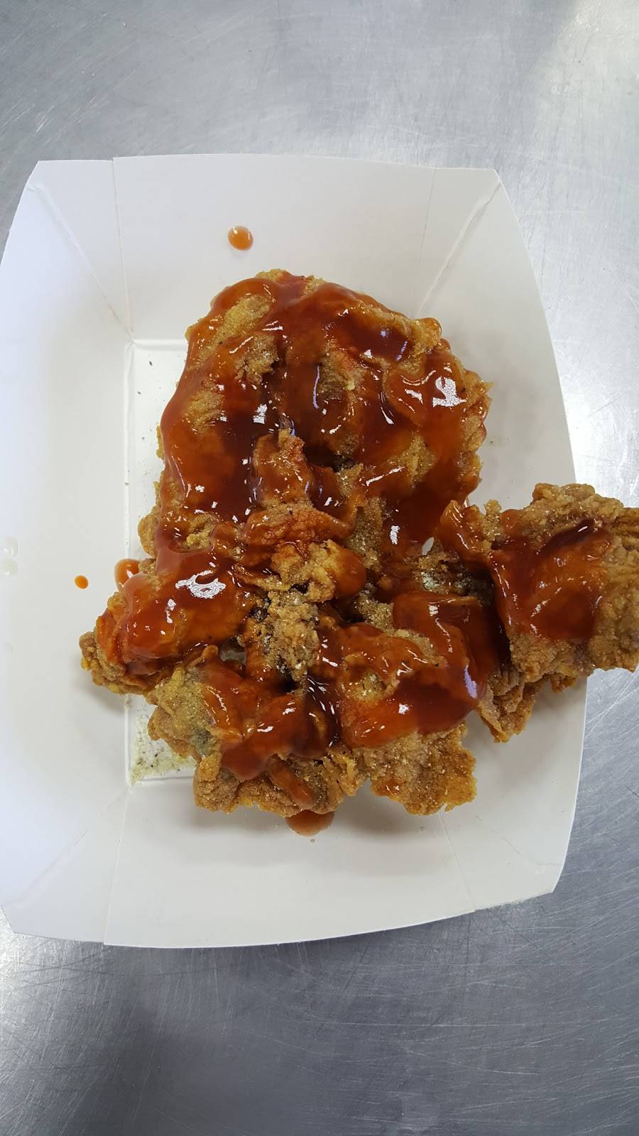 Sharks fish and chicken in Harvey IL | restaurant | 454 E 147th St, Harvey, IL 60426, USA | 7088311313 OR +1 708-831-1313