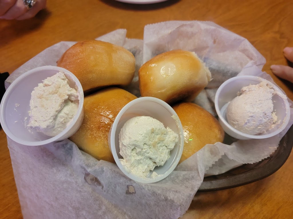 Texas Roadhouse | restaurant | 4002 St Michael Dr, Texarkana, TX 75503, USA | 9032238444 OR +1 903-223-8444