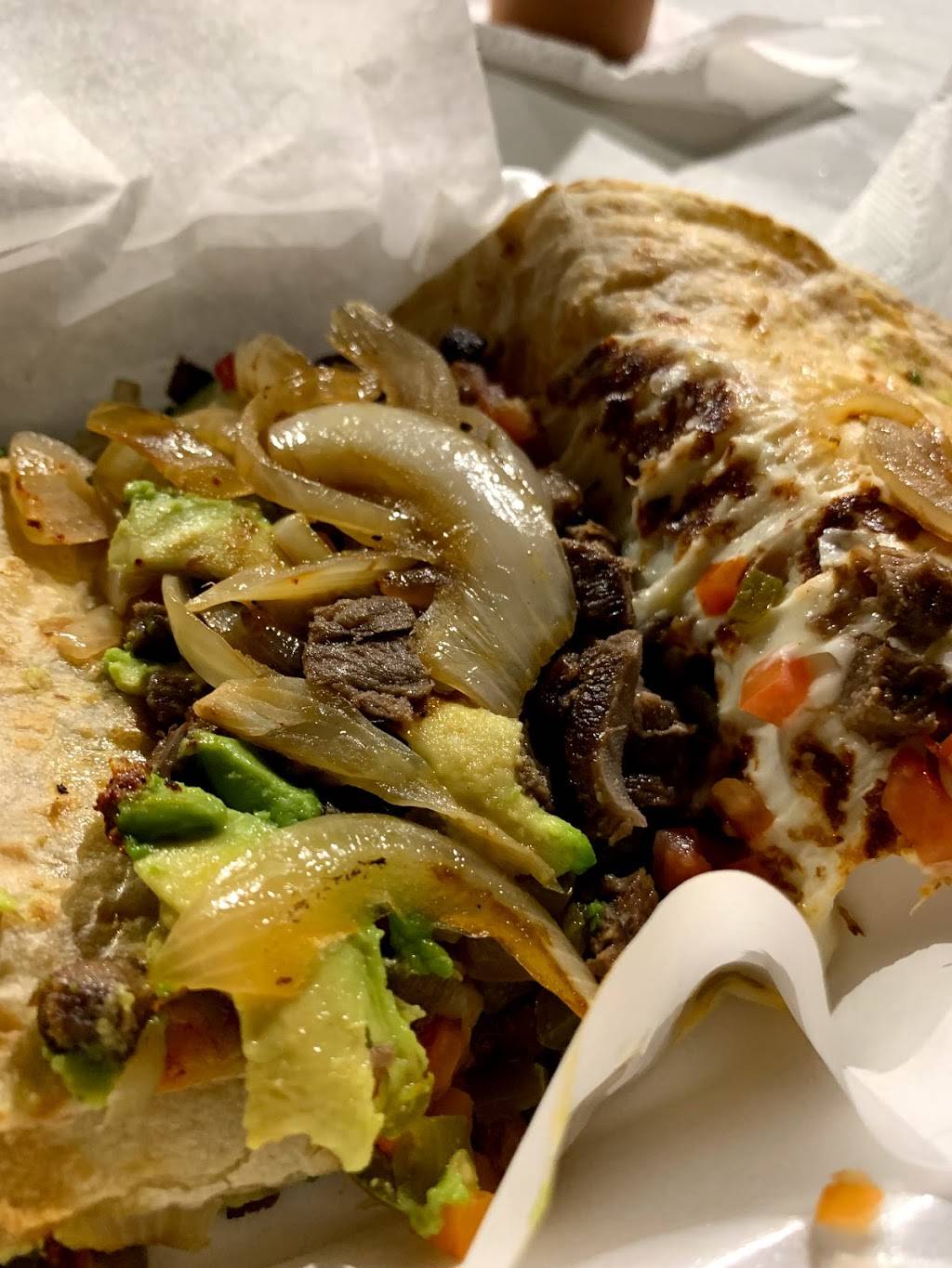 Tacos Calvillo | restaurant | 10200 N Lamar Blvd #202, Austin, TX 78753, USA | 5123512618 OR +1 512-351-2618