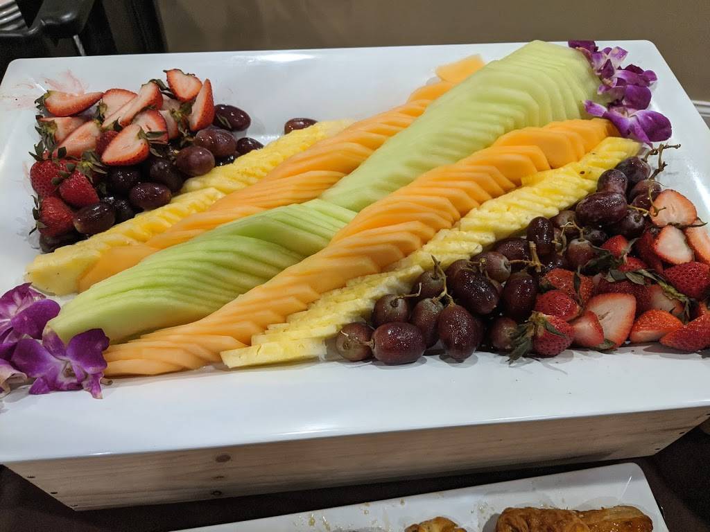 Edisons Lab Restaurant and Bar | restaurant | 2431 Cleveland Ave, Fort Myers, FL 33901, USA | 2393323232 OR +1 239-332-3232