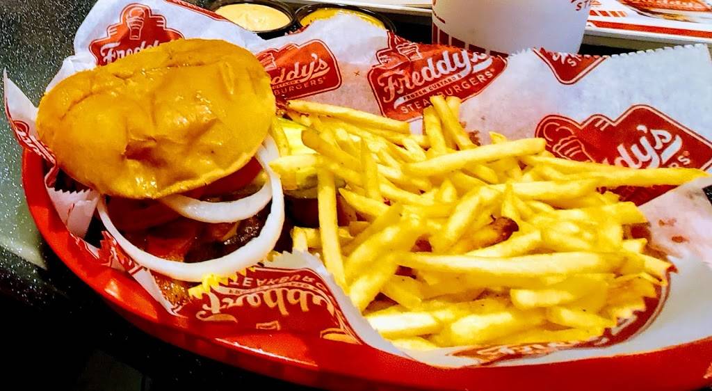 Freddys Frozen Custard & Steakburgers | restaurant | 601 S Telshor Blvd, Las Cruces, NM 88011, USA | 5752881644 OR +1 575-288-1644