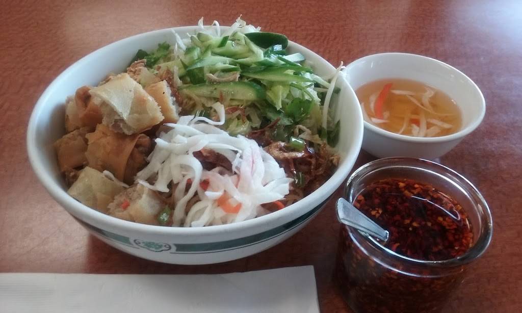 Kim Huong Vietnamese and Chinese Restaurant | restaurant | 17311 E McFadden Ave, Tustin, CA 92780, USA | 7148386651 OR +1 714-838-6651