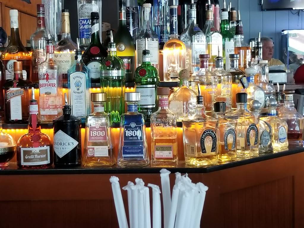 Bunkys Raw Bar & Seafood Grill | restaurant | 2372 N Hwy A1A, Indialantic, FL 32903, USA | 3217772526 OR +1 321-777-2526