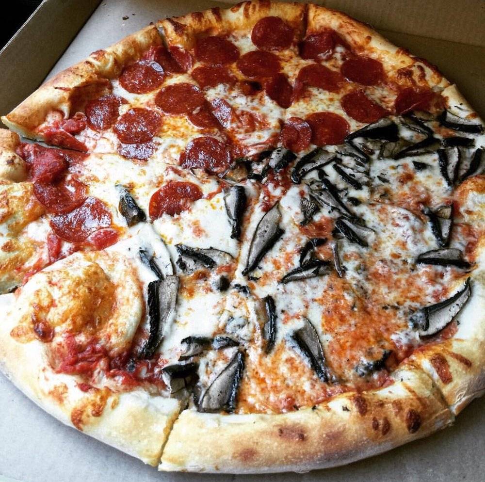 Cafe Quattro | restaurant | 817 Harrison Ave, Boston, MA 02118, USA | 6175579291 OR +1 617-557-9291