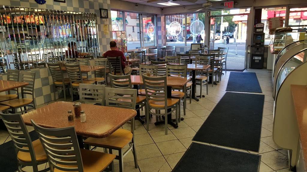 Bays Pizza | restaurant | 553 E 138th St, Bronx, NY 10454, USA | 7182927855 OR +1 718-292-7855