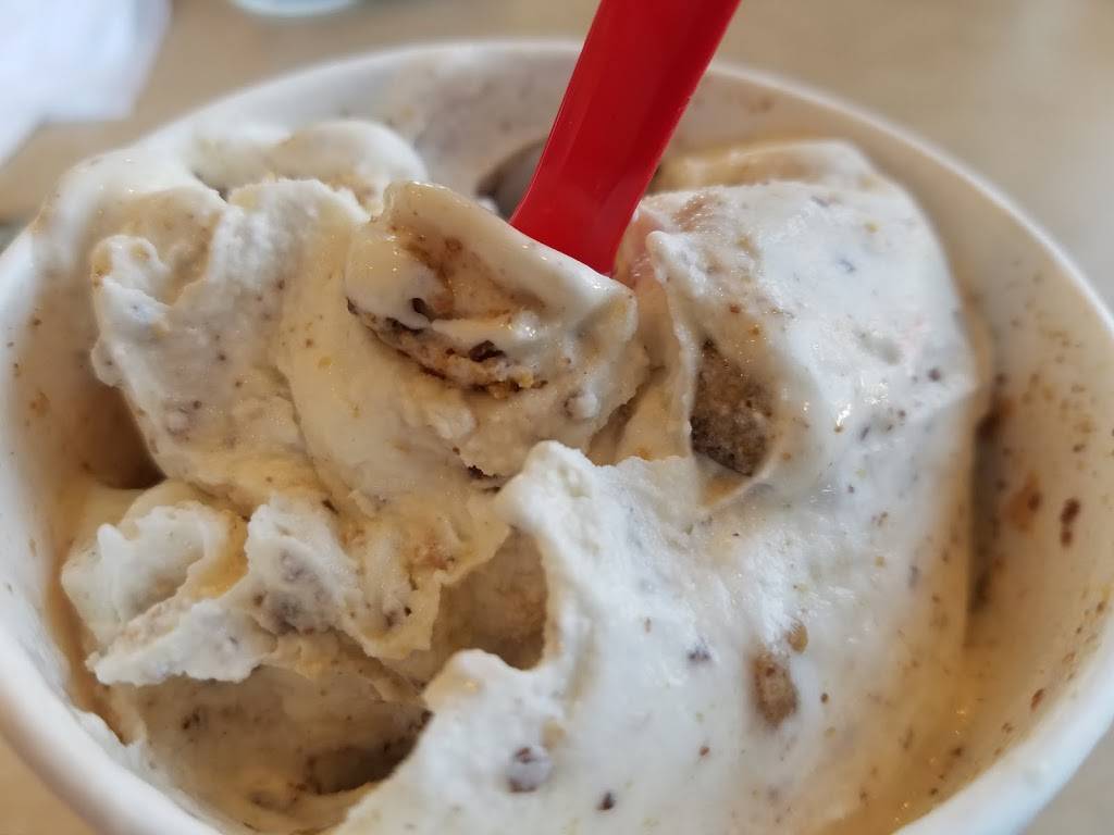 Dairy Queen Grill & Chill | restaurant | 231 S Main St, Hiawassee, GA 30546, USA | 7068968153 OR +1 706-896-8153