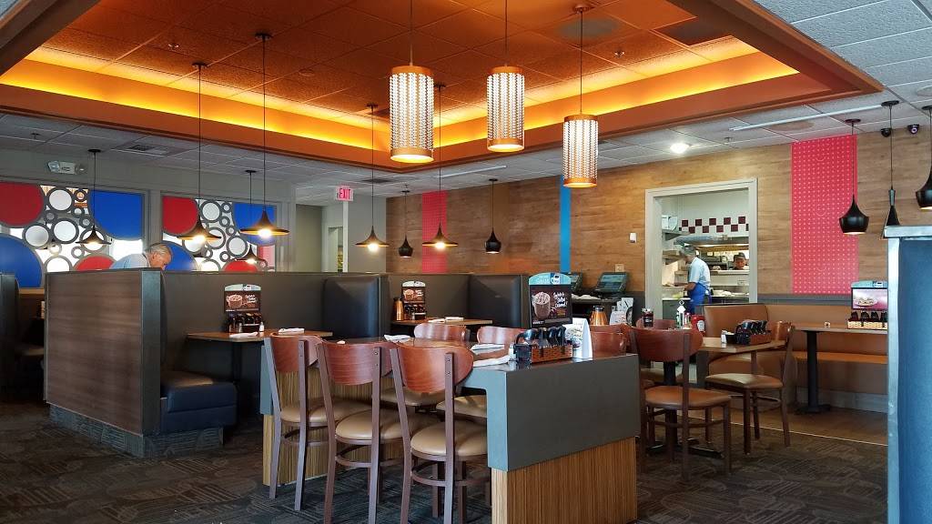 IHOP | restaurant | 8950 E Mountain View Rd, Scottsdale, AZ 85258, USA | 4806618998 OR +1 480-661-8998