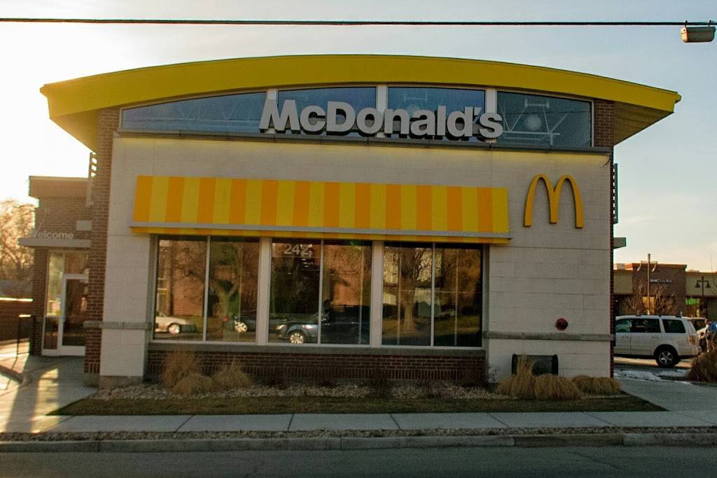 McDonalds | cafe | 242 S 700 E, Salt Lake City, UT 84102, USA | 8015329147 OR +1 801-532-9147