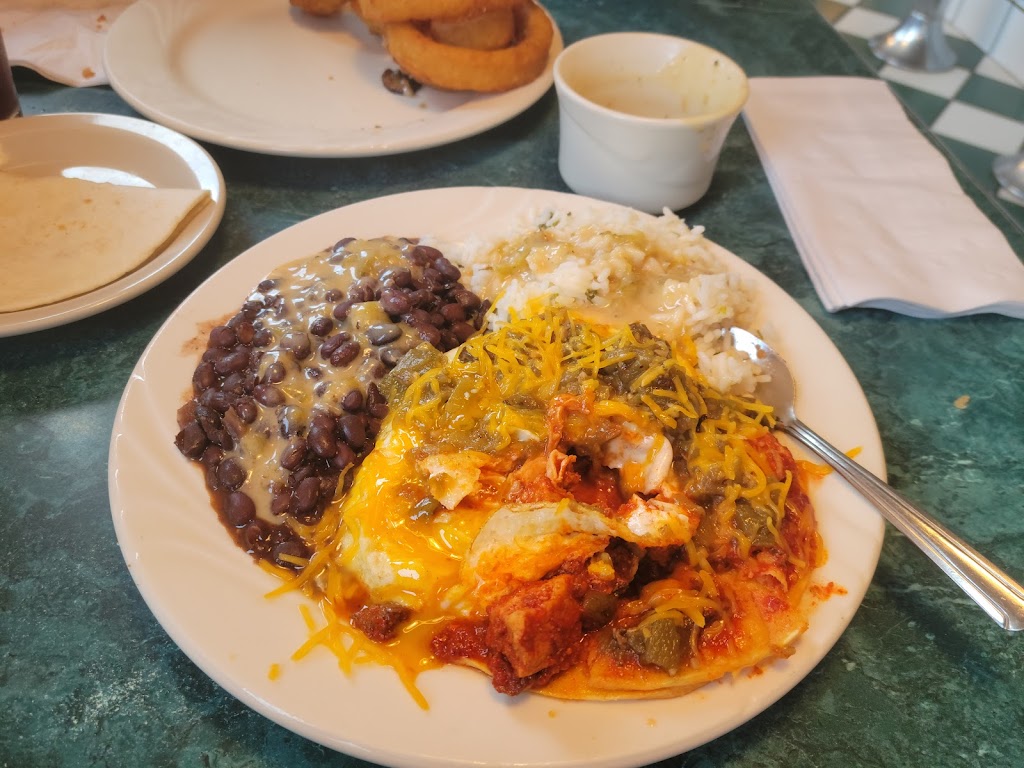 Gabbys Diner | restaurant | 1300 Motel Dr, Milan, NM 87021, USA | 5052859808 OR +1 505-285-9808