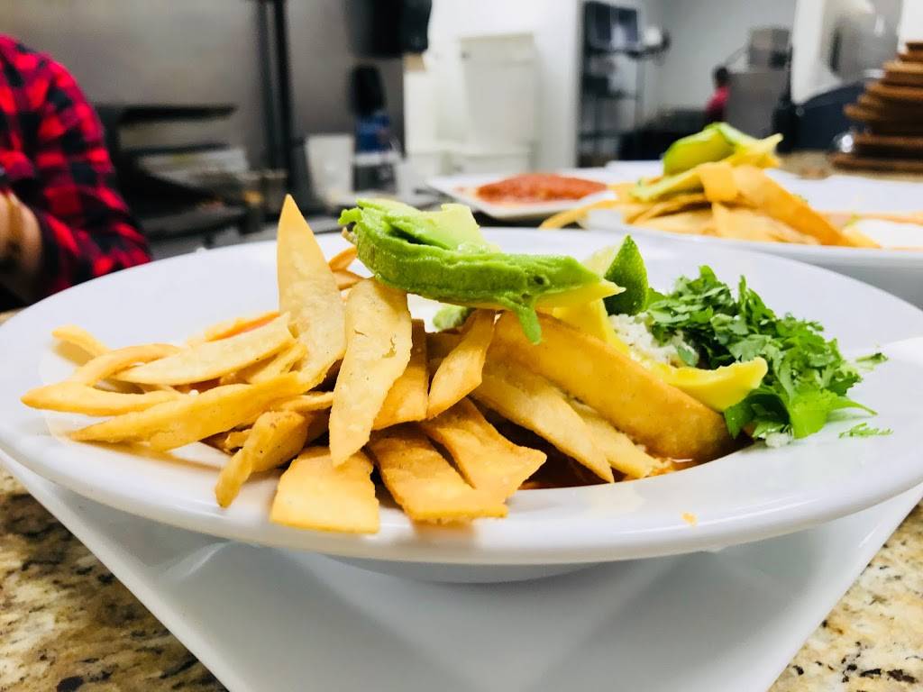 Cantina Bravo Mexican Grille | restaurant | 332 Marshall Dr J, St Robert, MO 65584, USA | 5733363390 OR +1 573-336-3390