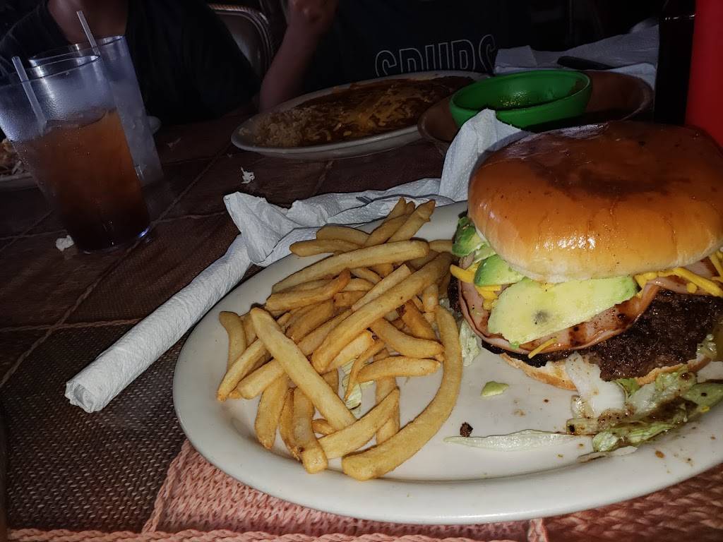 Fernandos Restaurant | restaurant | 1302 US-90, Castroville, TX 78009, USA | 2108656768 OR +1 210-865-6768