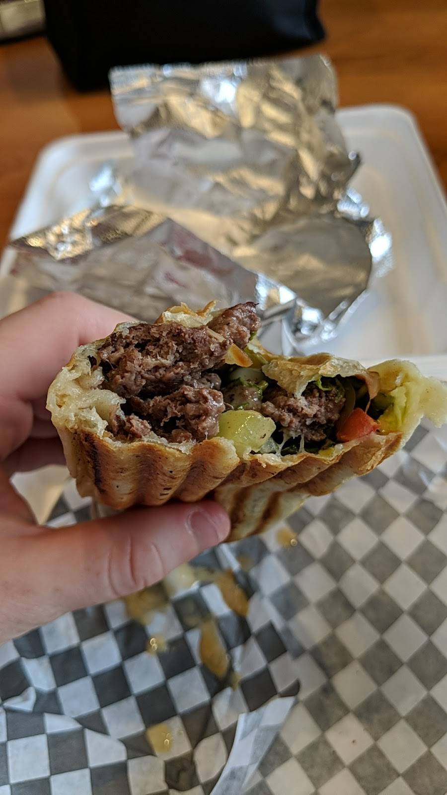 Ô-Big | restaurant | 3974 Rue Ontario E, Montréal, QC H1W 1S9, Canada | 5145232837 OR +1 514-523-2837