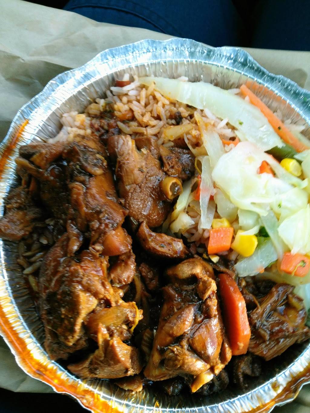 Yard Jerk | restaurant | 1065 Housatonic Ave, Bridgeport, CT 06606, USA | 2039238356 OR +1 203-923-8356