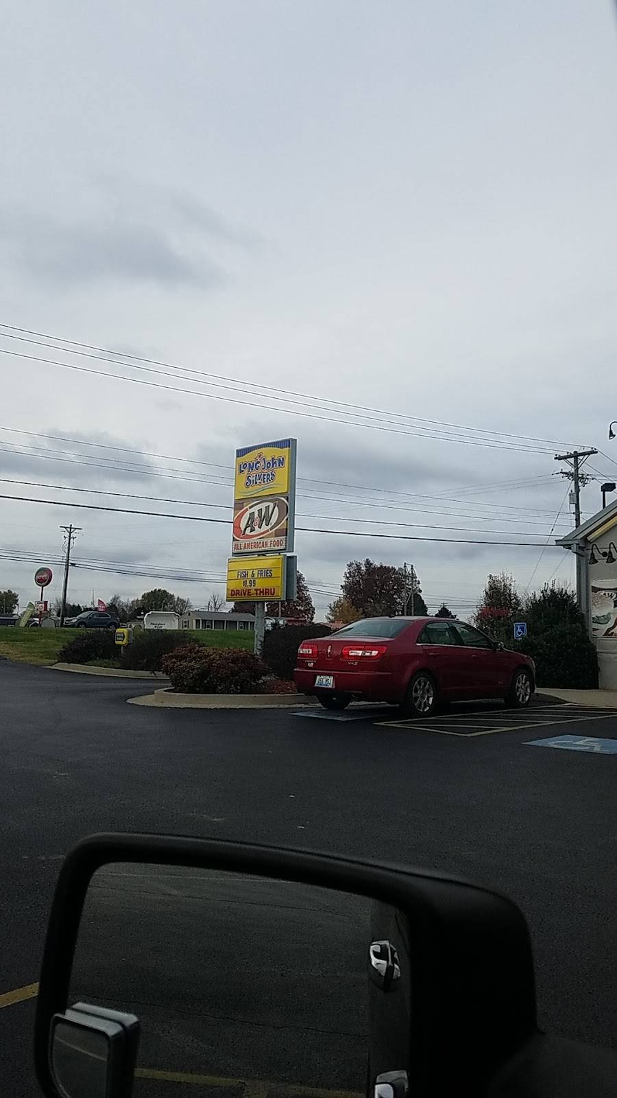 A&W Restaurant | restaurant | 3218 S Hwy 27, Somerset, KY 42501, USA | 6066779813 OR +1 606-677-9813