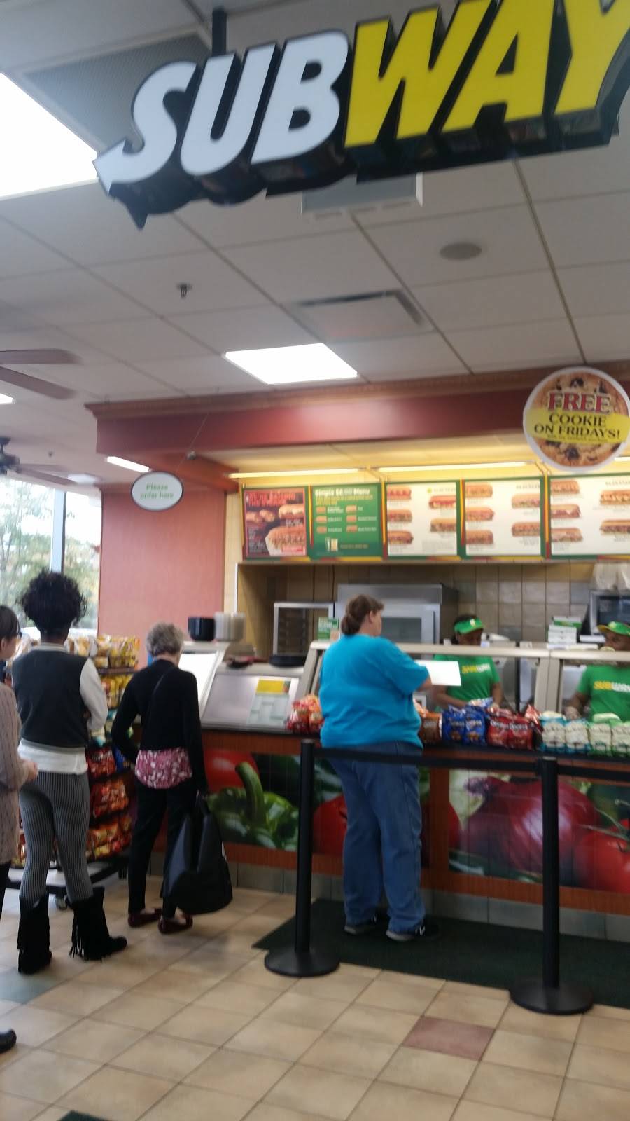 Subway Restaurants | restaurant | 1611 W Harrison St #102, Chicago, IL 60612, USA | 3122260811 OR +1 312-226-0811