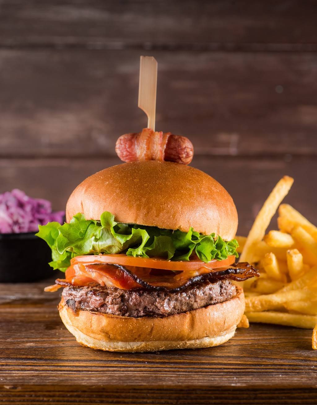 SHAKER | restaurant | 1100 Boulevard Maloney O #73, Gatineau, QC J8T 6G3, Canada | 8195618888 OR +1 819-561-8888