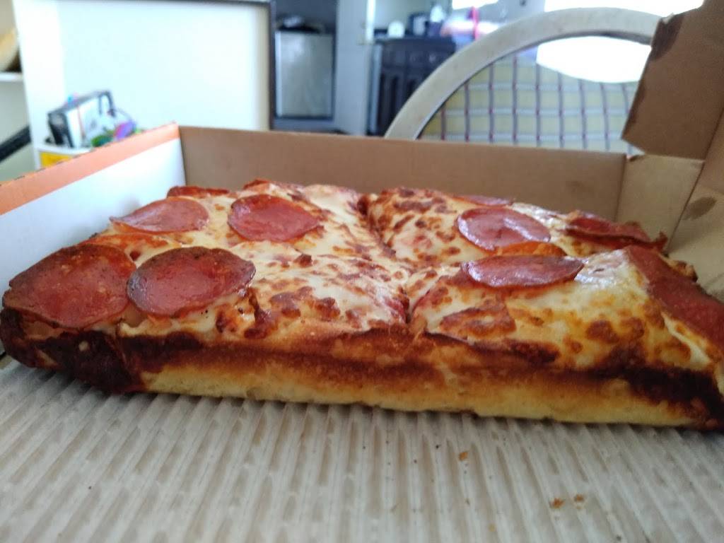 Little Caesars Pizza | meal takeaway | 1036 E Ave. J, Lancaster, CA 93535, USA | 6619489100 OR +1 661-948-9100