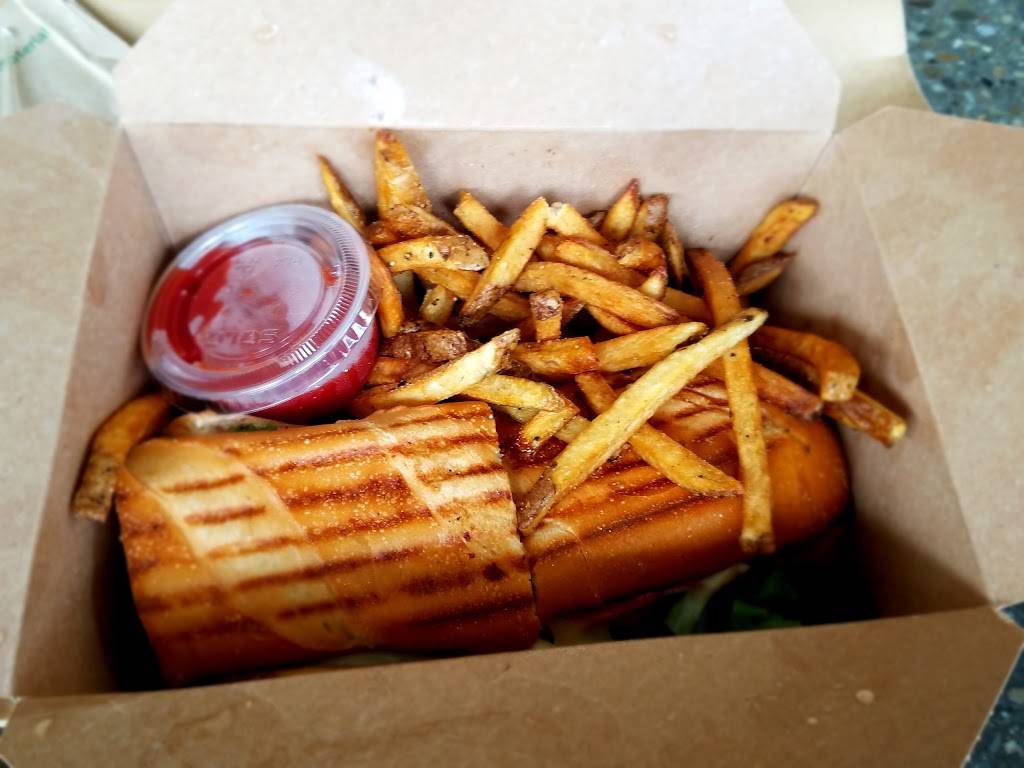 Local West | restaurant | 7402 Detroit Ave, Cleveland, OH 44102, USA | 2164177001 OR +1 216-417-7001