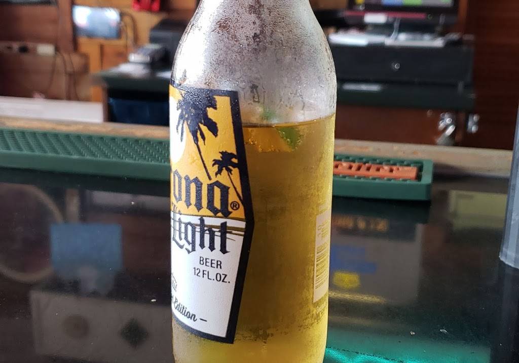 Neal & Pams Bar and Grill | restaurant | 20 Ocean Blvd S, Surfside Beach, SC 29575, USA | 8432381013 OR +1 843-238-1013