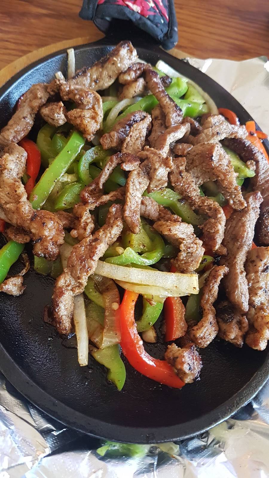 El Tapatio Restaurant & Cantina | restaurant | 40 Golf Club Rd, Pleasant Hill, CA 94523, USA | 9256762420 OR +1 925-676-2420