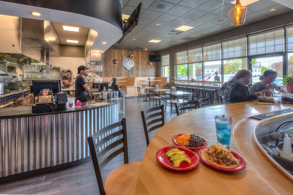 Howling Wolf Express | restaurant | 550 Turnpike St, North Andover, MA 01845, USA | 9782081701 OR +1 978-208-1701