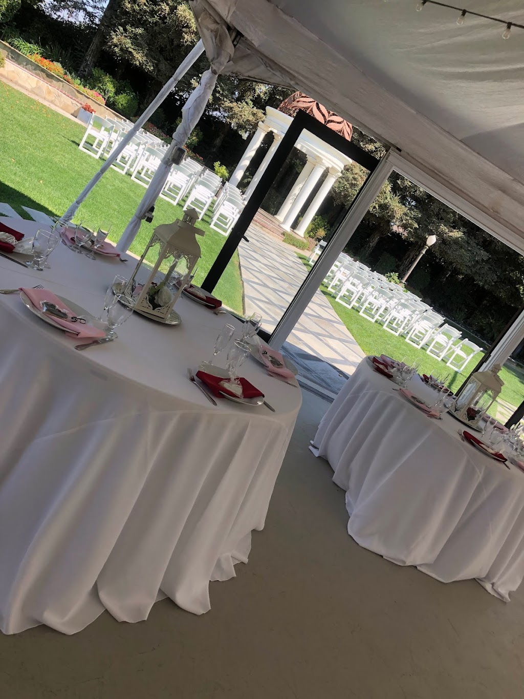 Redwood Cafe and Events | restaurant | 160 N 3rd Ave, Oakdale, CA 95361, USA | 2093222464 OR +1 209-322-2464