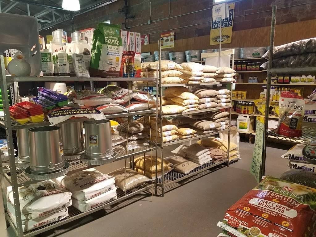 Standard Feed & Seed | restaurant | 1236 Kings Rd, Jacksonville, FL 32204, USA | 9043555575 OR +1 904-355-5575