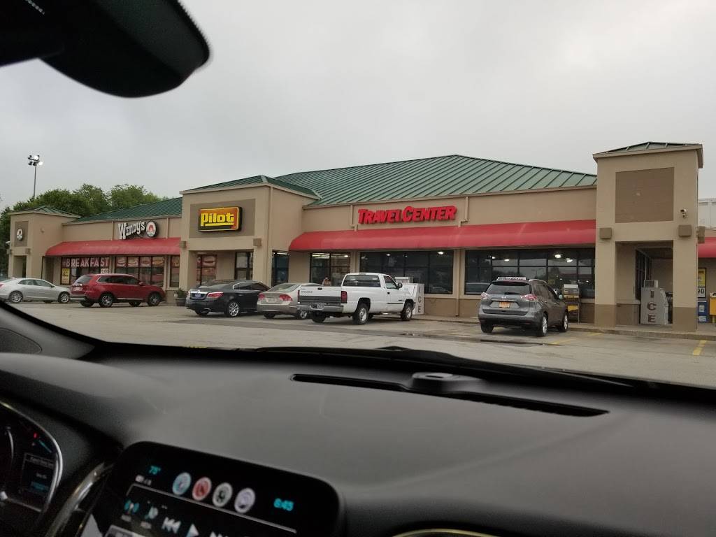 Pilot Travel Center | restaurant | 2940 Scottsville Rd, Franklin, KY 42134, USA | 2705869544 OR +1 270-586-9544
