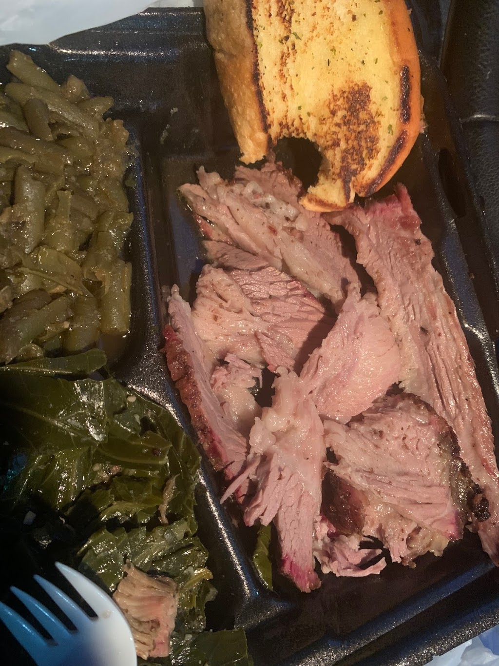 Holy Hog Barbeque | restaurant | 207 N Hiatus Rd, Pembroke Pines, FL 33026, USA | 9542513940 OR +1 954-251-3940