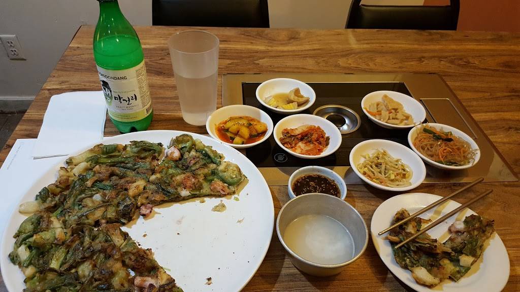 Omi Jang Restaurant | restaurant | 12 W 20th St, Baltimore, MD 21218, USA | 4102445501 OR +1 410-244-5501