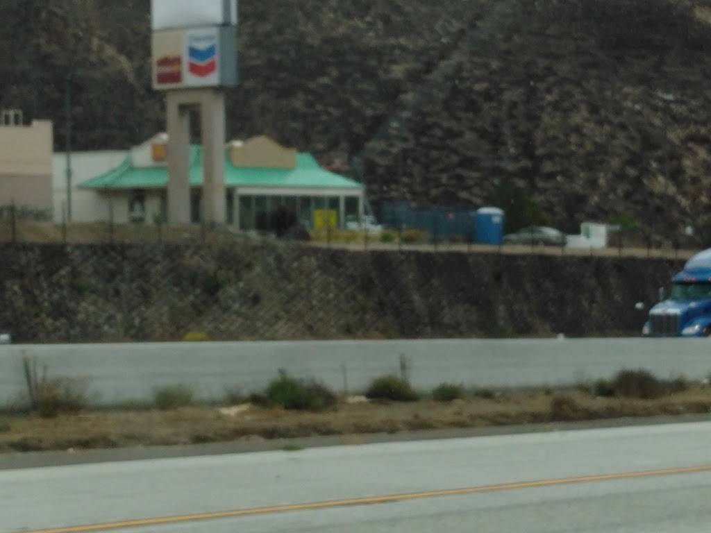 Subway | restaurant | 14949 Cajon Blvd, Phelan, CA 92371, USA | 7602495947 OR +1 760-249-5947