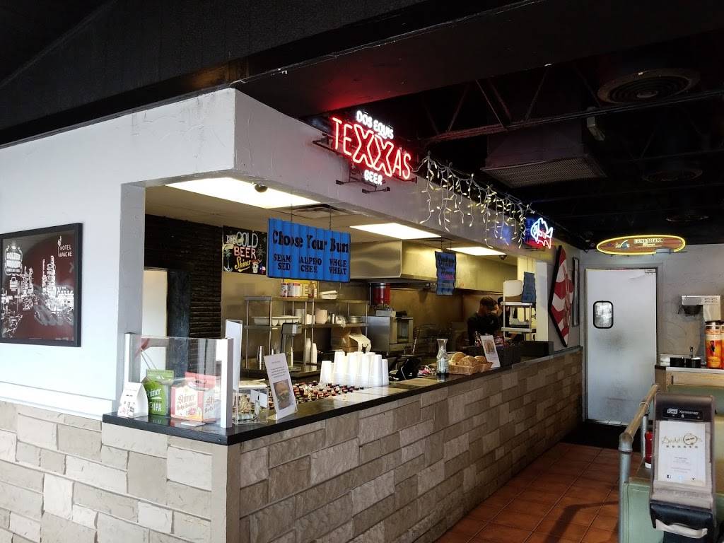 DaddiOs Burger | restaurant | 4230 Calder Ave, Beaumont, TX 77706, USA | 4098981977 OR +1 409-898-1977