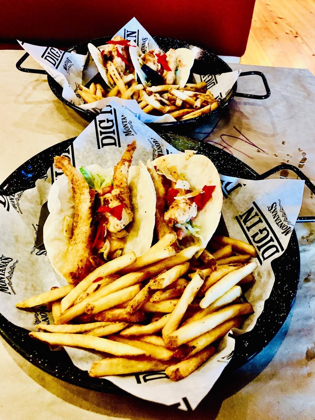 Montanas | restaurant | 65 Skyway Ave Unit 15, Etobicoke, ON M9W 6C7, Canada | 4166745589 OR +1 416-674-5589