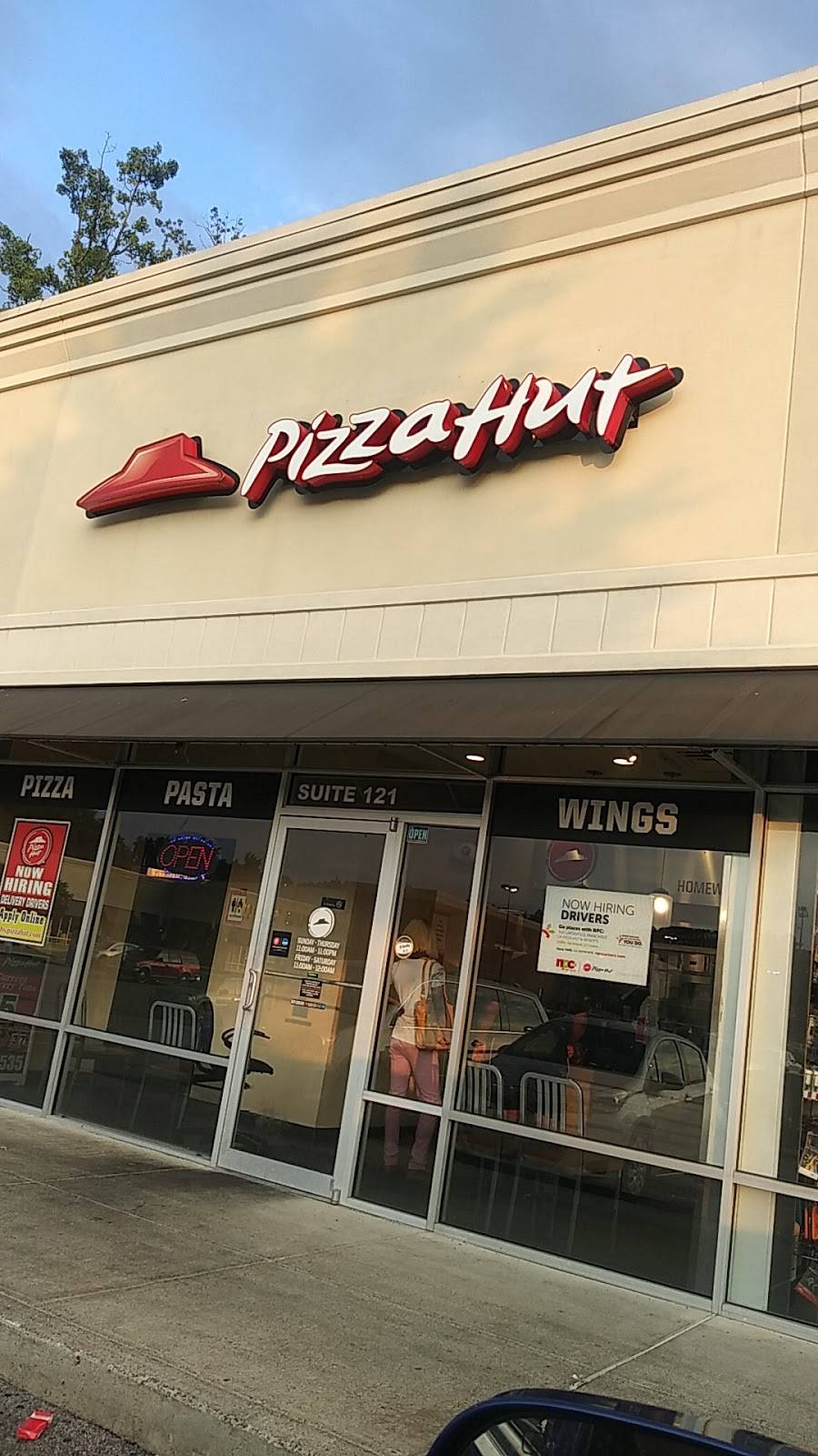 Pizza Hut | meal takeaway | 437 Green Springs Hwy Suite 121, Birmingham, AL 35209, USA | 2059426535 OR +1 205-942-6535