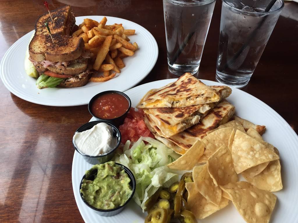 The OX Bar & Grill | restaurant | 23 S Washington St, Oxford, MI 48371, USA | 2486281400 OR +1 248-628-1400