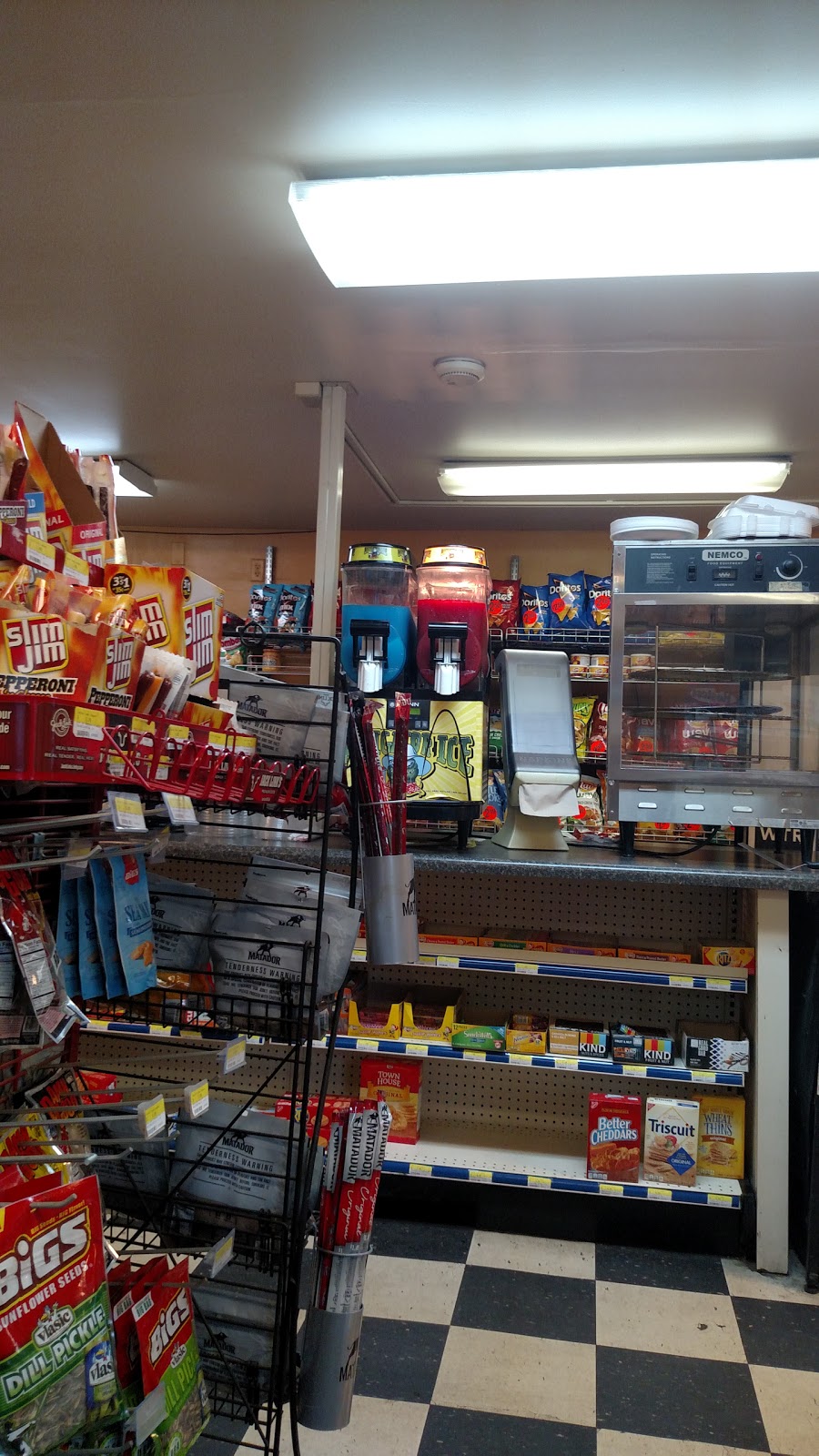 Boyeas Grocery & Deli | meal takeaway | 2819 Plank Rd, Moriah Center, NY 12961, USA | 5185463744 OR +1 518-546-3744