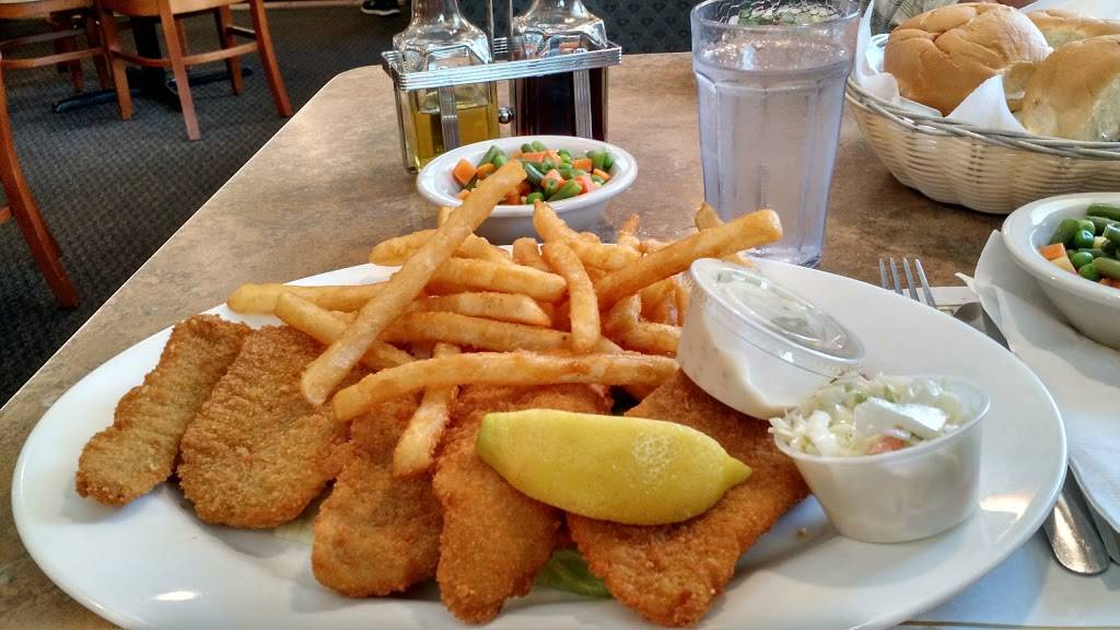 Fountain Park Restaurant | restaurant | 922 N 8th St, Sheboygan, WI 53081, USA | 9204523009 OR +1 920-452-3009