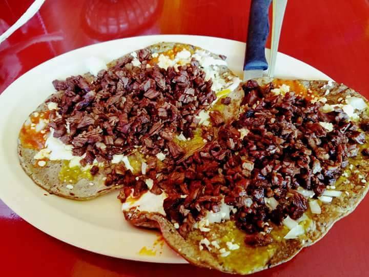 La Paz | restaurant | 5052 W Armitage Ave, Chicago, IL 60639, USA | 7736228110 OR +1 773-622-8110