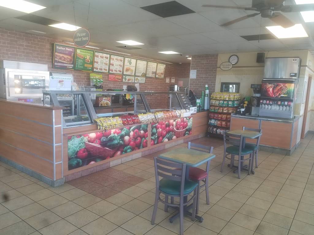 Subway Restaurants | restaurant | 10904 Scarsdale Blvd Suite 180 Scarsdale Village SC, Houston, TX 77089, USA | 2814847223 OR +1 281-484-7223
