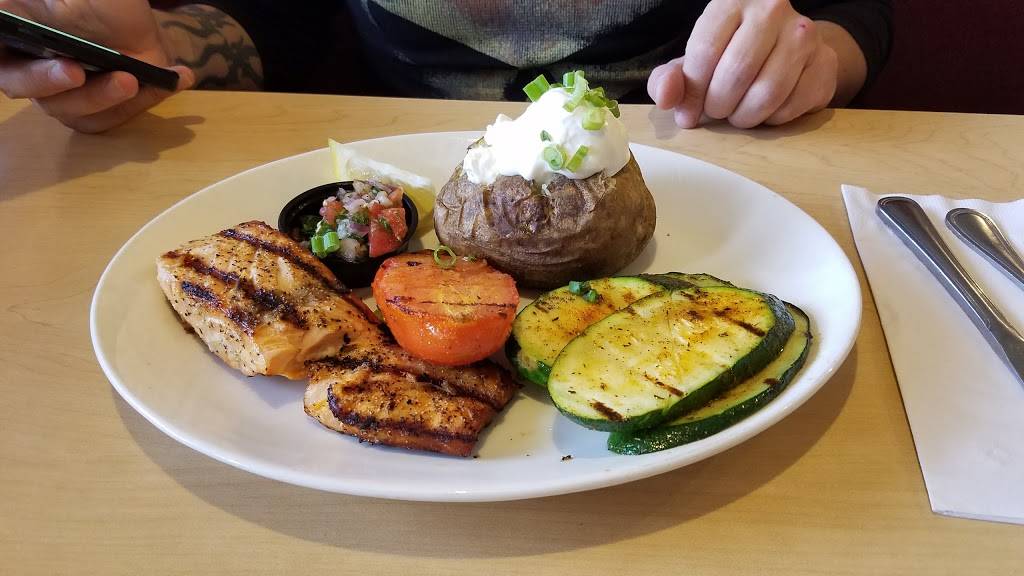 Cocos Bakery Restaurant | restaurant | 60 W Foothill Blvd, Upland, CA 91786, USA | 9099859604 OR +1 909-985-9604