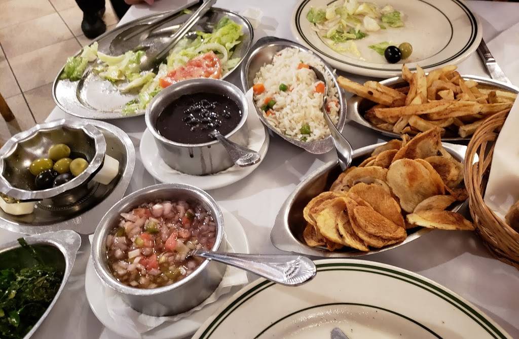 Churrasqueira Bairrada | restaurant | 144 Jericho Turnpike, Mineola, NY 11501, USA | 5167393856 OR +1 516-739-3856