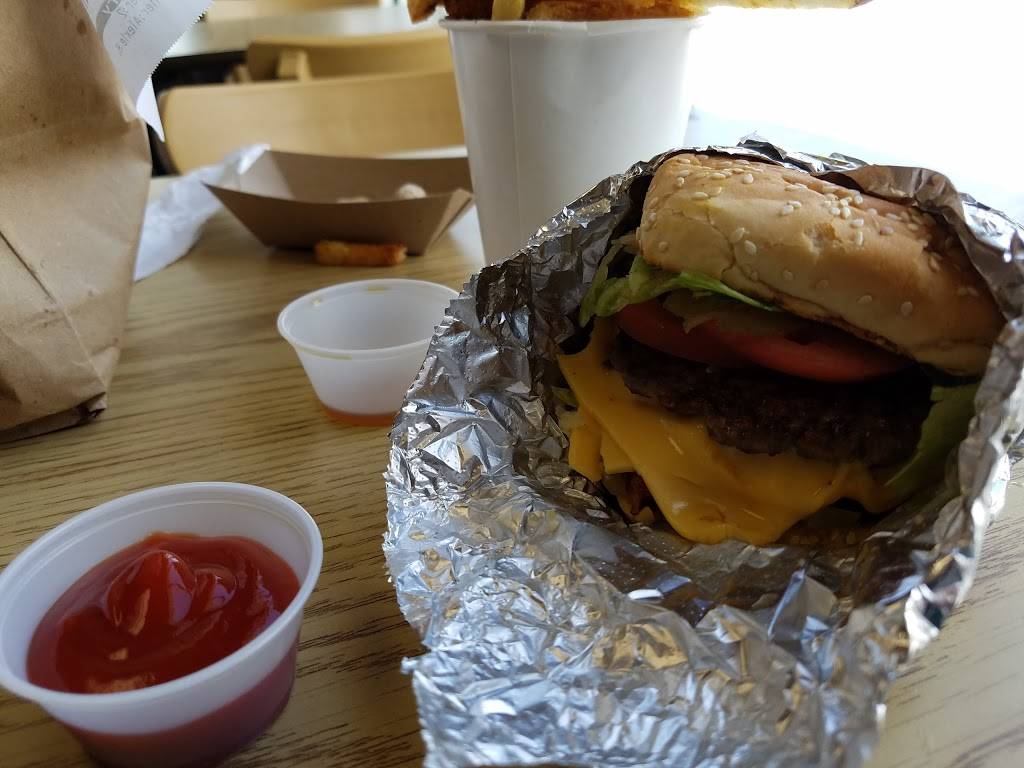 Five Guys | meal takeaway | 1540 S Dixie Highway (Us 1), Coral Gables, FL 33146, USA | 3057405972 OR +1 305-740-5972