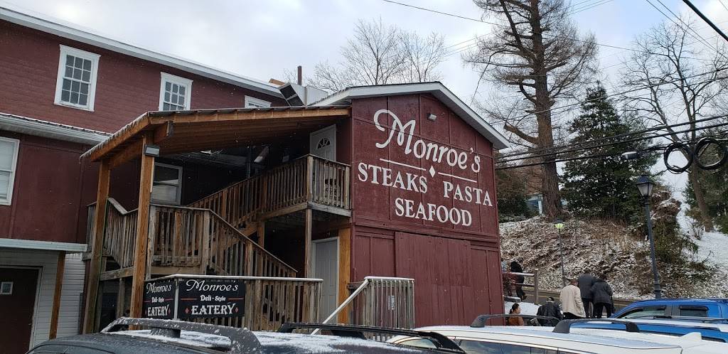 Monroes | restaurant | 110 E Main St, Kingwood, WV 26537, USA | 3043293354 OR +1 304-329-3354