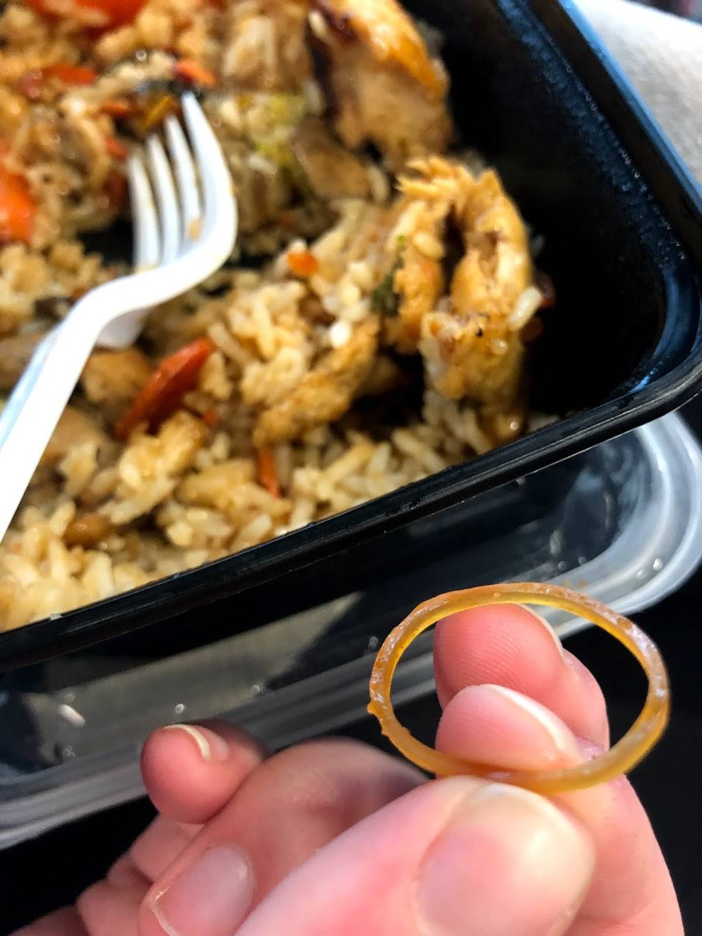 Genghis Grill | restaurant | 2625 International Pkwy, Dallas, TX 75261, USA | 9729736408 OR +1 972-973-6408