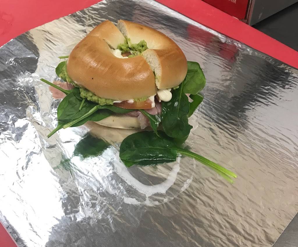 Halsted Street Deli & Bagel | meal takeaway | 333 S State St, Chicago, IL 60604, USA | 3122121102 OR +1 312-212-1102