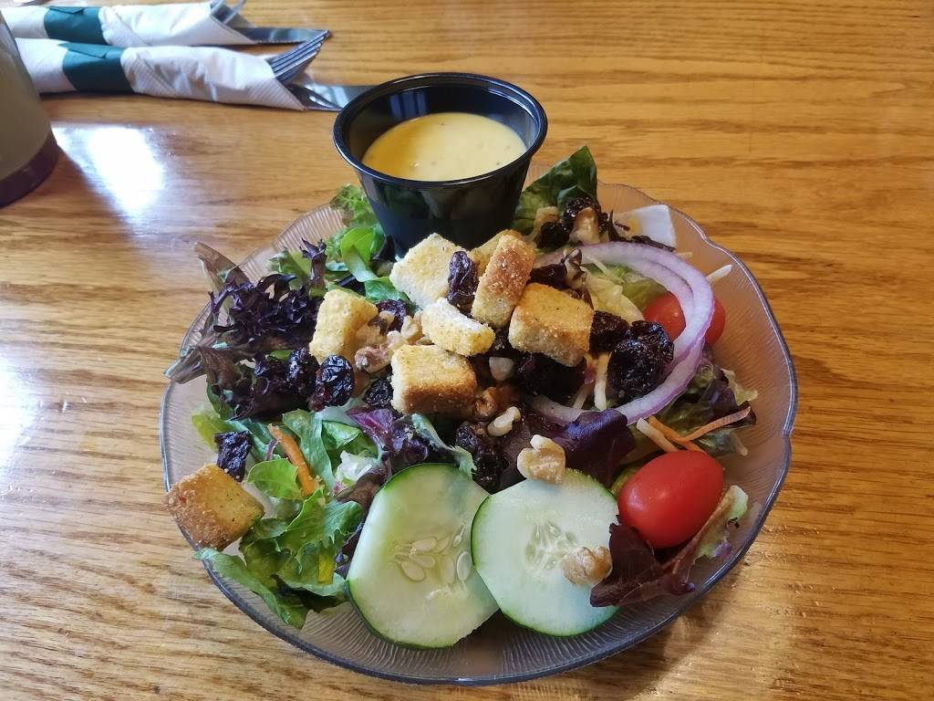 Boonedocks | restaurant | 5858 S Manitou Blvd, Glen Arbor, MI 49636, USA | 2313346444 OR +1 231-334-6444