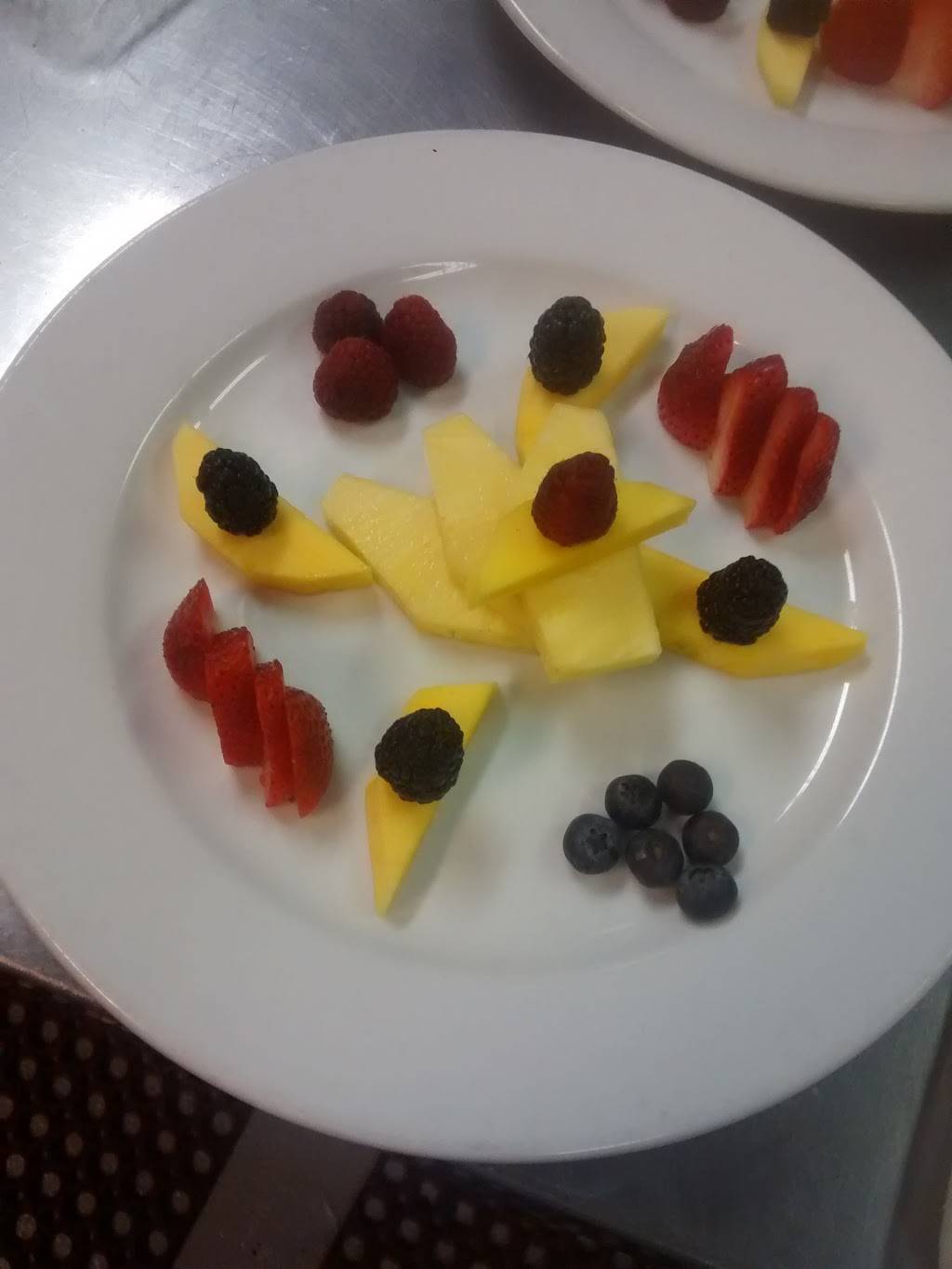 Razzs | restaurant | 10315 N Scottsdale Rd, Scottsdale, AZ 85253, USA | 4809051308 OR +1 480-905-1308